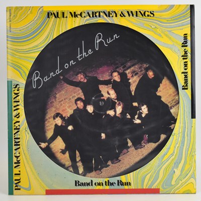 Lot 422 - PAUL MCCARTNEY & WINGS; 'Band on the Run'...