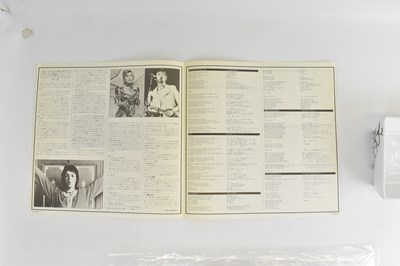 Lot 422 - PAUL MCCARTNEY & WINGS; 'Band on the Run'...