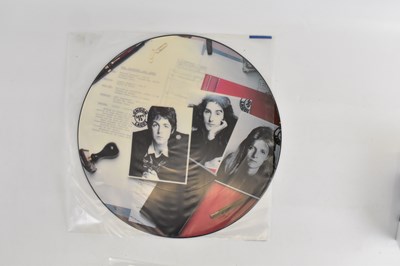 Lot 422 - PAUL MCCARTNEY & WINGS; 'Band on the Run'...