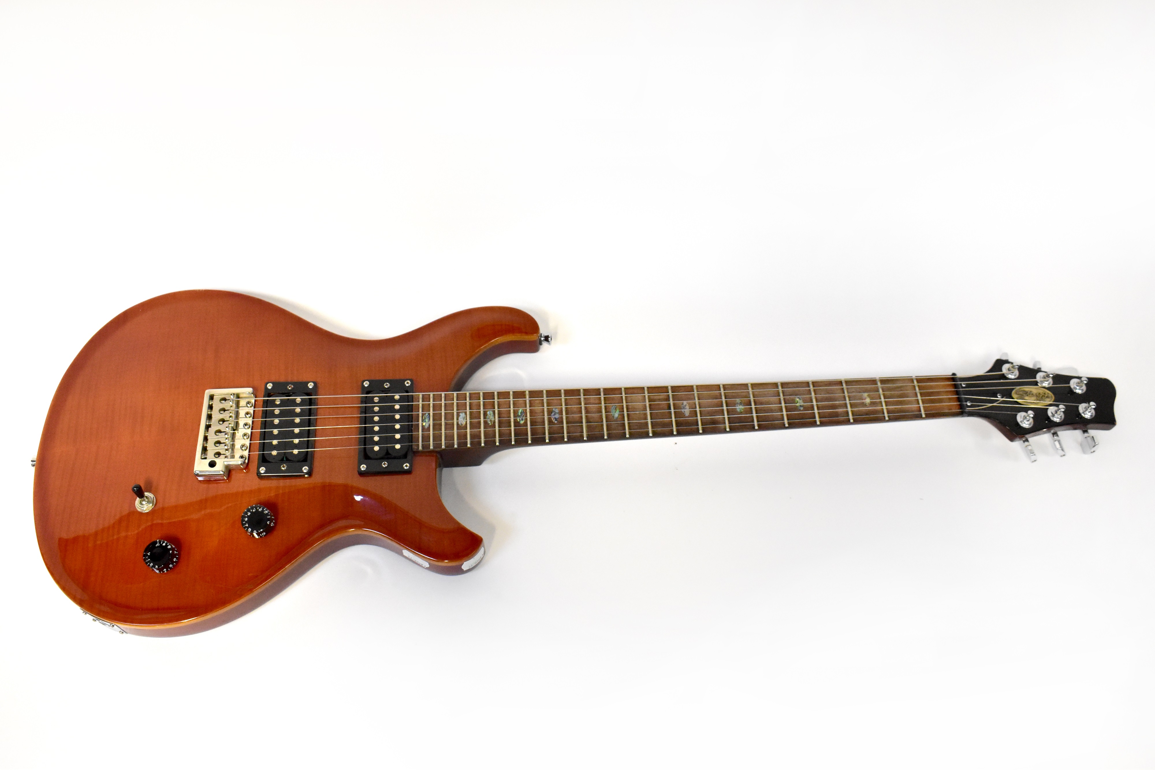 Lot 193 STAGG; an R500 electric guitar.