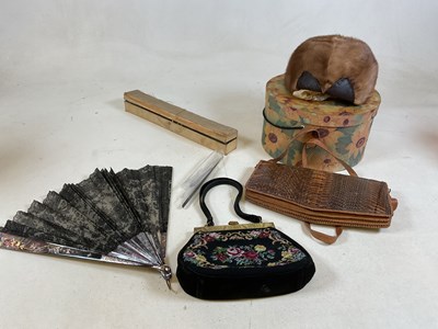 Lot 81 - A Chinese lace fan with inlaid handles (af)...