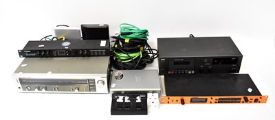 Lot 235 - A quantity of various hi-fi equipment and...