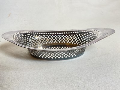 Lot 419 - A late Victorian hallmarked silver boat shaped...