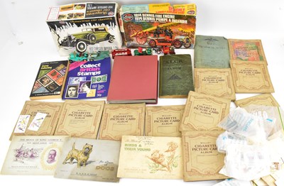 Lot 152 - Mixed collectibles to include an Airfix 1914...