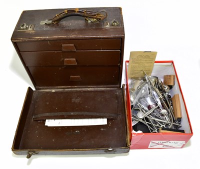 Lot 2100 - A vintage leather doctor's bag and quantity of...