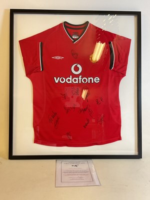 Lot 98 - A signed Manchester United football shirt,...