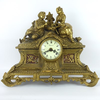 Lot 68 - A modern Italian Imperial gilt metal mantel clock