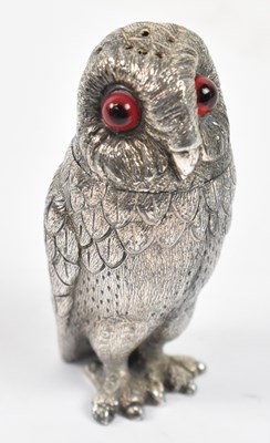 Lot 730 - A novelty silver plated pepper in the form of...