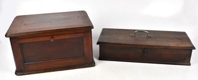 Lot 133 - A mahogany twin handled work box