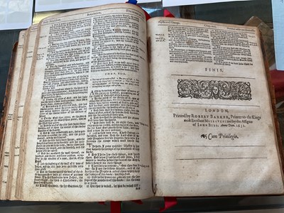 Lot 776 - BIBLE - ENGLISH 17TH CENTURY, THE HOLY BIBLE...