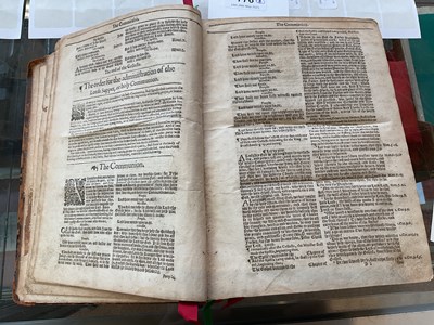 Lot 776 - BIBLE - ENGLISH 17TH CENTURY, THE HOLY BIBLE...