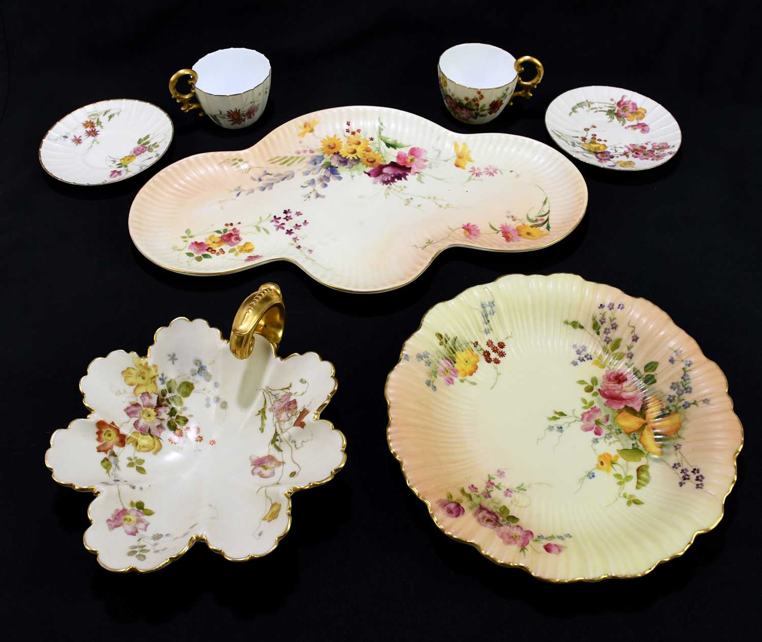 Lot 687 - ROYAL WORCESTER; five pieces of blush ivory...