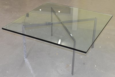 Lot 133 - A contemporary coffee table with thick plate...