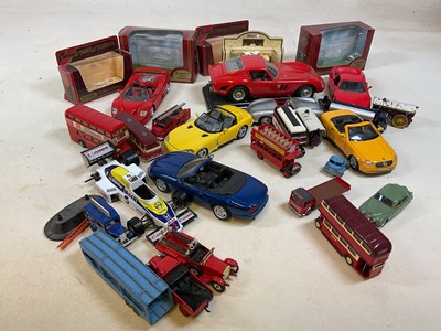 Lot 78 - A collection of diecast vehicles, including...