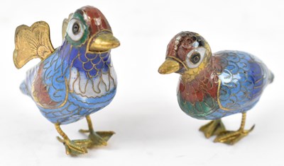 Lot 580 - A pair of small cloisonne birds, height 4.5cm,...