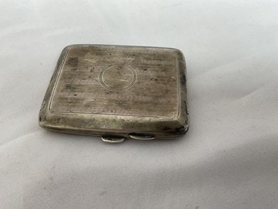 Lot 477 - A George V hallmarked silver cigarette case of...