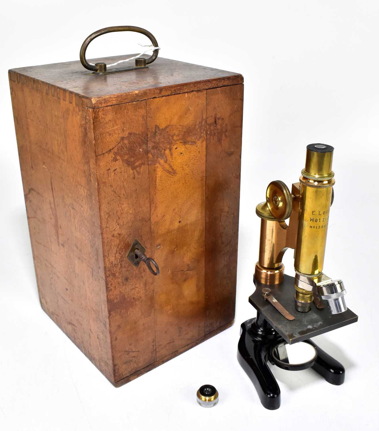 Lot 219 - E. LEITZ WETZLAR; a cased microscope