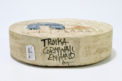 Lot 367 - LINDA THOMAS FOR TROIKA; a large wheel vase,...