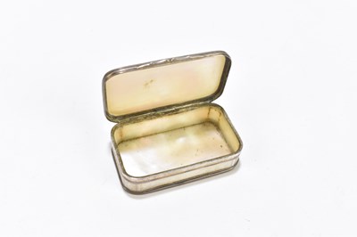 Lot 7 - A 19th century white metal mounted mother of pearl snuff box