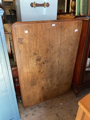 Lot 86 - A 19th century mahogany dining table with...