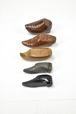 Lot 11 - A 19th century novelty snuff box in the form of lady's shoe