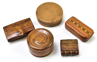 Lot 31 - Five early 20th century and later treen snuff boxes