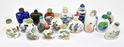 Lot 663 - A collection of modern Chinese porcelain and ceramic snuff bottles