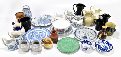 Lot 497 - A collection of 19th century and later ceramics