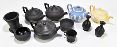 Lot 443 - WEDGWOOD; a collection of 19th century and later black basalt and jasper dipped items