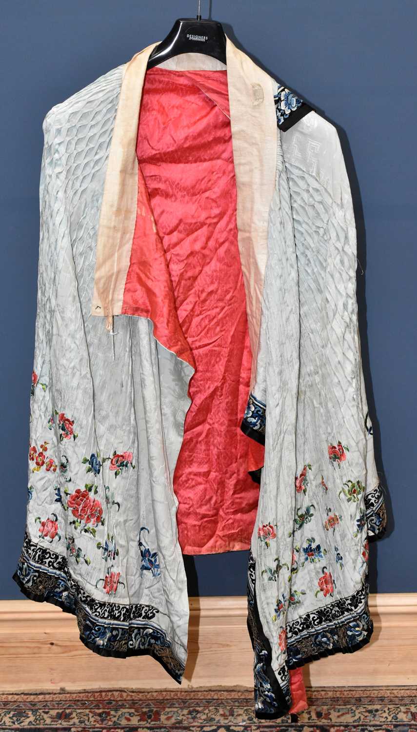 Lot 2191 - A Chinese ruffled floral decorated and