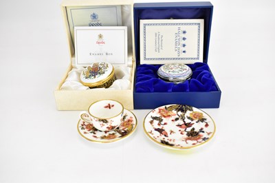 Lot 160 - A Halcyon Days enamel 25th Silver Wedding...