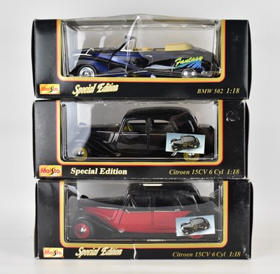 Lot 321 - MAISTO; three boxed diecast scale model...