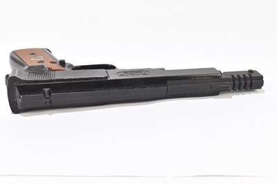 Lot 199 - SPORTS MARKETING; a G.1015 Repeater .177 air pistol