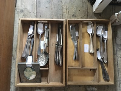 Lot 210 - A collection of assorted metalware,...