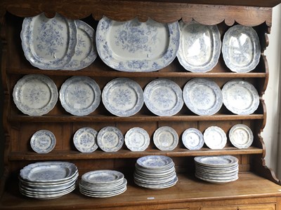 Lot 255 - A 19th century blue and white dinner service...