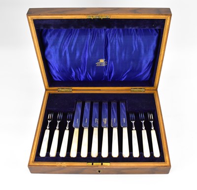 Lot 898 - A George V hallmarked silver dessert set...
