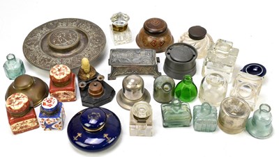 Lot 107 - A collection of 19th century and later inkwells