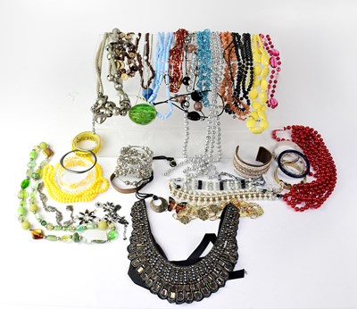 Lot 1363 - A quantity of contemporary costume jewellery...