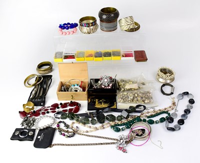 Lot 1365 - A quantity of contemporary costume jewellery...