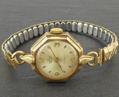 Lot 1416 - SMITHS; a ladies' deluxe 9ct gold wristwatch,...