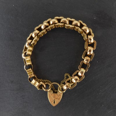 Lot 1156 - A late 19th/early 20th century 9ct gold...