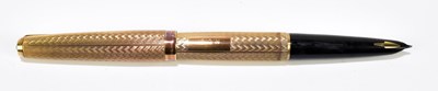Lot 54 - PARKER; a 9ct gold cased fountain pen