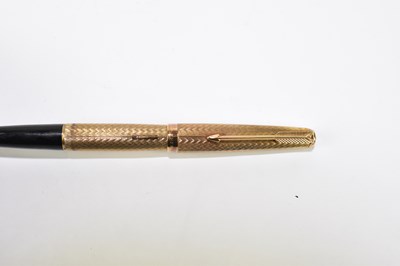 Lot 54 - PARKER; a 9ct gold cased fountain pen