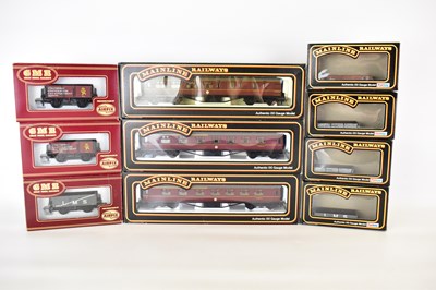 Lot 412 - MAINLINE RAILWAYS; seven OO gauge model...