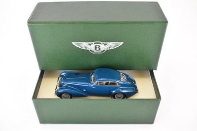 Lot 306 - LANSDOWNE MODELS; a scale diecast model of a...