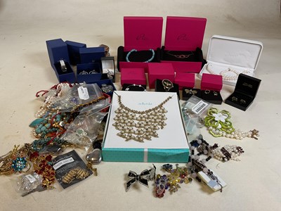 Lot 351 - A collection of costume jewellery including...