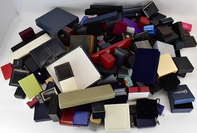 Lot 1325 - A large quantity of empty jewellery boxes for...