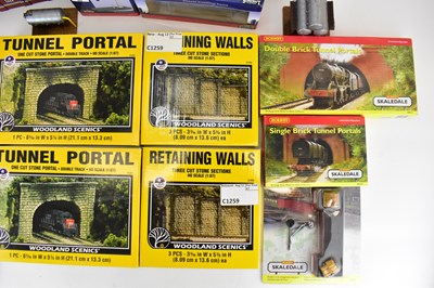 Lot 386 - HORNBY; various boxed and built railway...