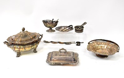 Lot 845 - A quantity of silver plated ware to include a...