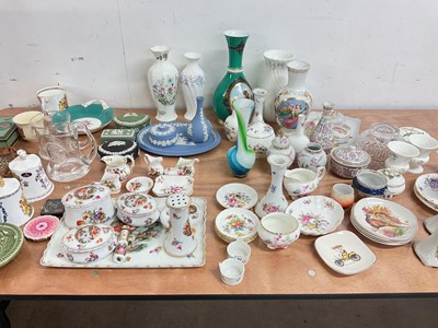 Lot 270 - Miscellaneous ceramics, to include coronation...